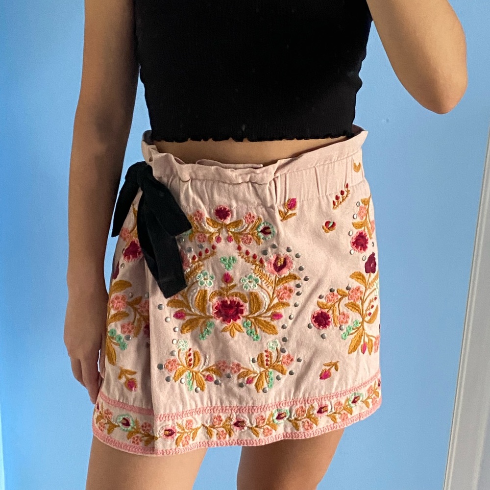zara embroidered skort